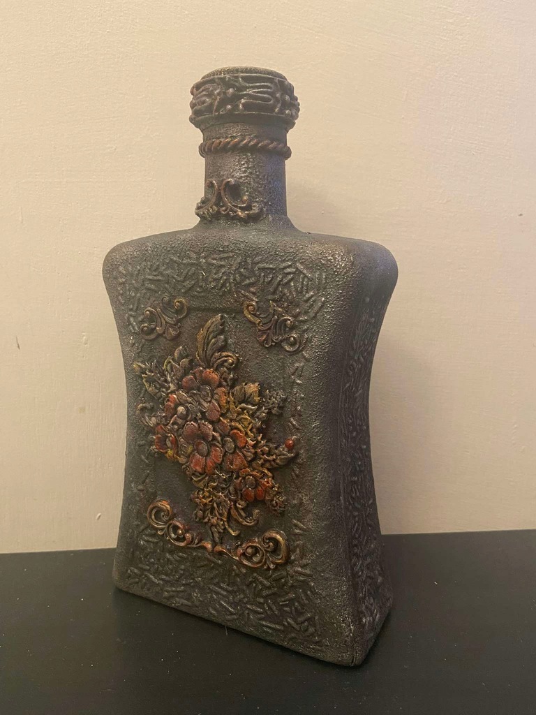 KARAFKA ozdobna RĘCZNIE WYKONANA elegancka zdobiona na prezent na whisky - obrazek 1